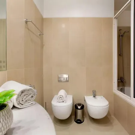 Centrum - La Vie With Parking! Appartement *