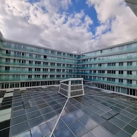 Centrum - La Vie With Parking! *