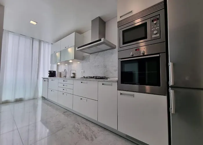 Apartamento Centrum - La Vie With Parking!